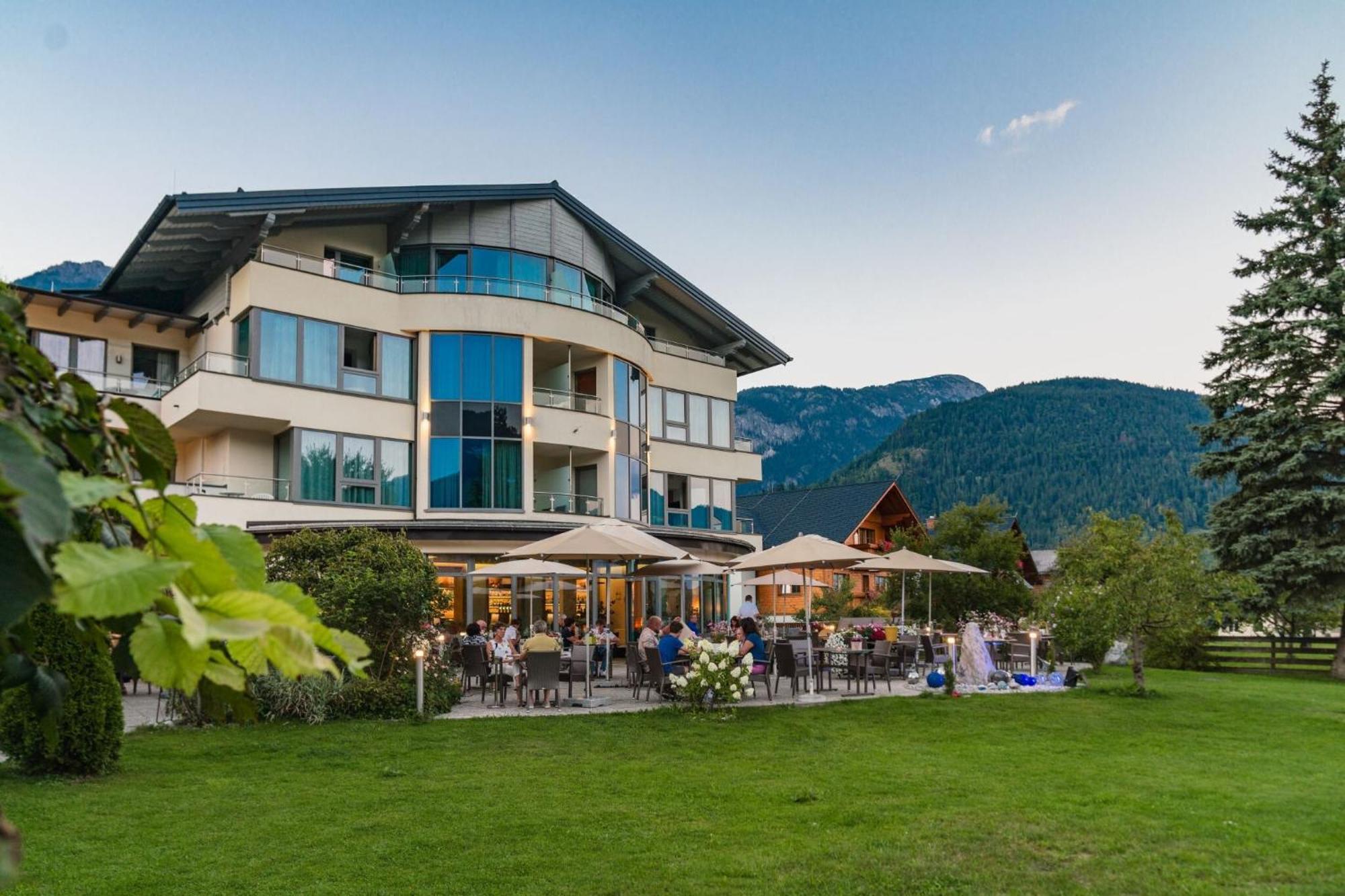 Hartweger'S Hotel Haus im Ennstal Exterior photo